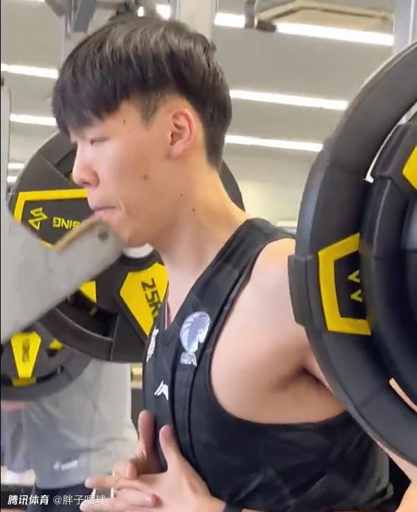 第60分钟，禁区内热苏斯的挑传，哈弗茨拍马赶到将球送进球门，阿森纳3-3卢顿。